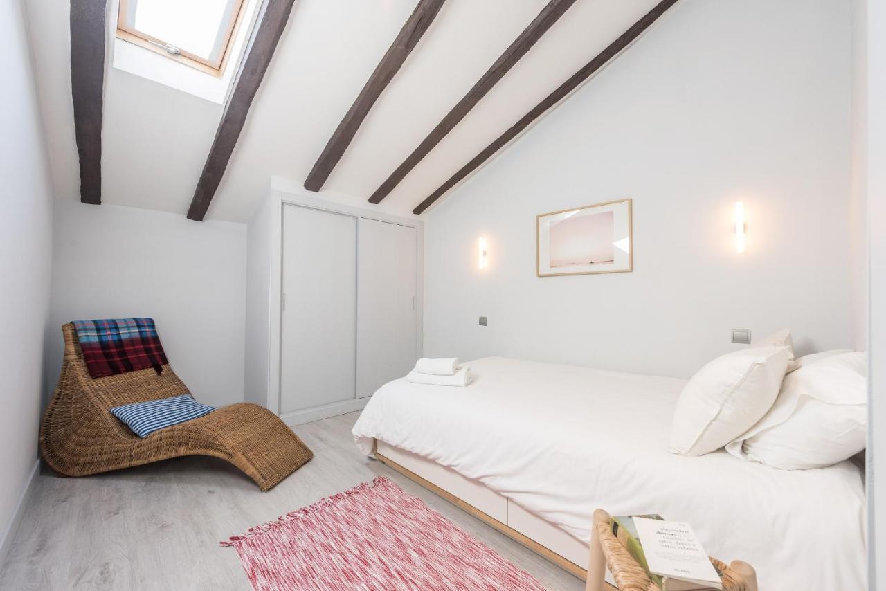 Bohemian 2Bedroom Attic In Lavapies มาดริด ภายนอก รูปภาพ
